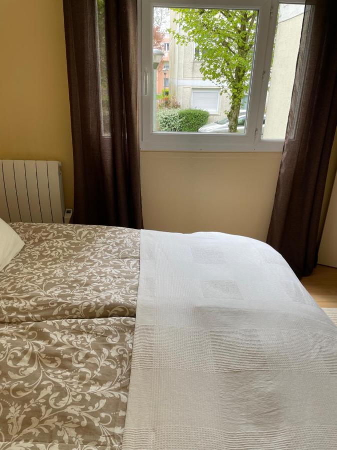 Appartement Sqy Guyancourt Eksteriør bilde